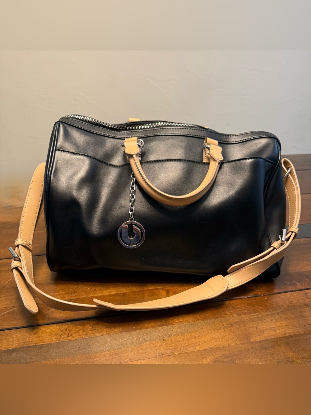 Charles Jourdan Black & Tan Satchel
